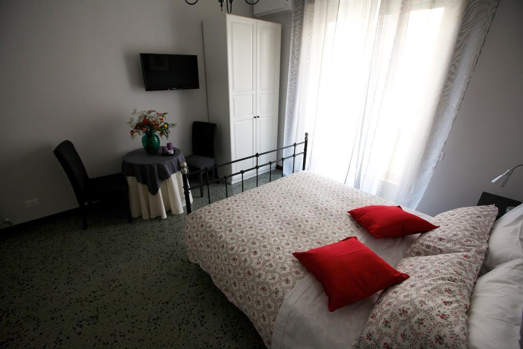 로마 La Casa In Prati B&B 객실 사진